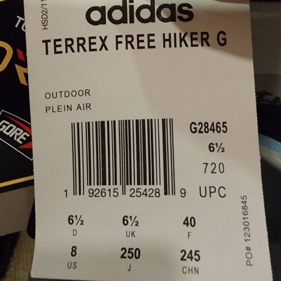 NWT Adidas Terrex Free Hiker GTX Boots sz 8 Women's - Picture 11 of 11